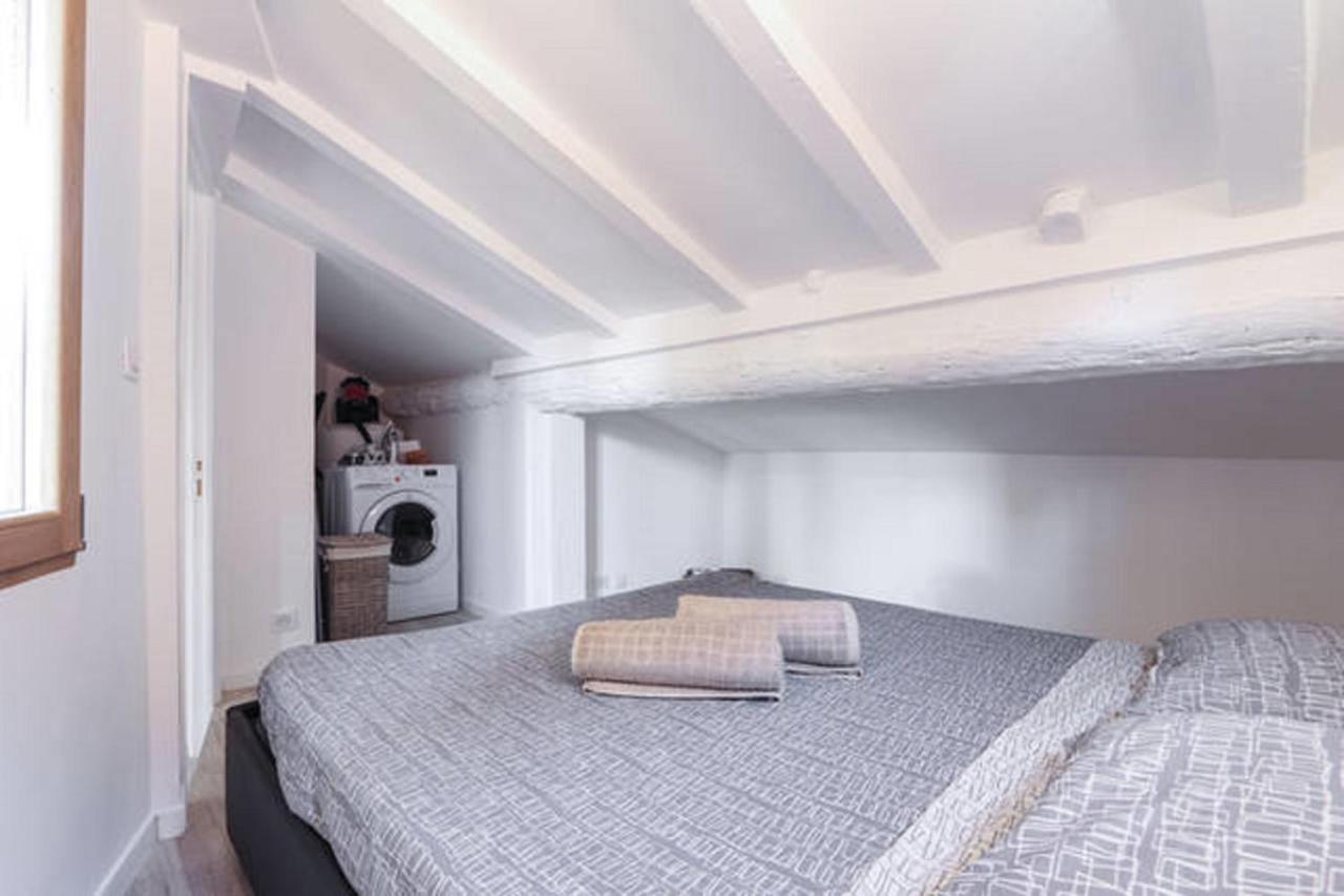 Appartement Gilly 4 - Exceptional 2beds, Sea View, Modern,a/c, Old Town Nice