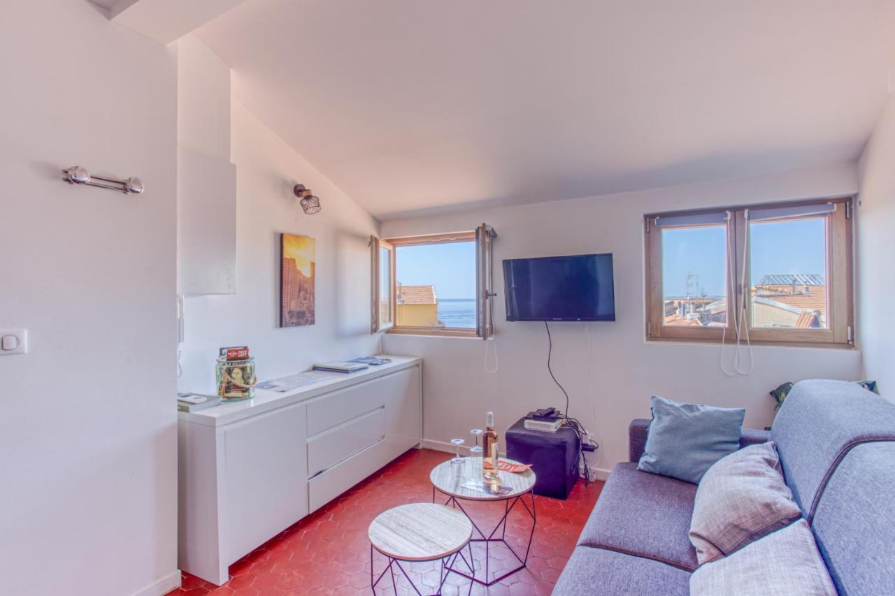 Appartement Gilly 4 - Exceptional 2beds, Sea View, Modern,a/c, Old Town